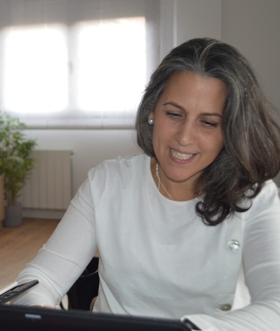 FOTO LOLY TREBALLANT